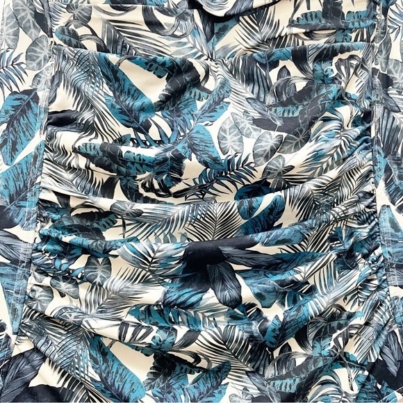 Nip Tuck One Piece Swimsuit Teal Tropical Palm Print Women’s Size 4 Bathing Suit - Picture 5 of 10